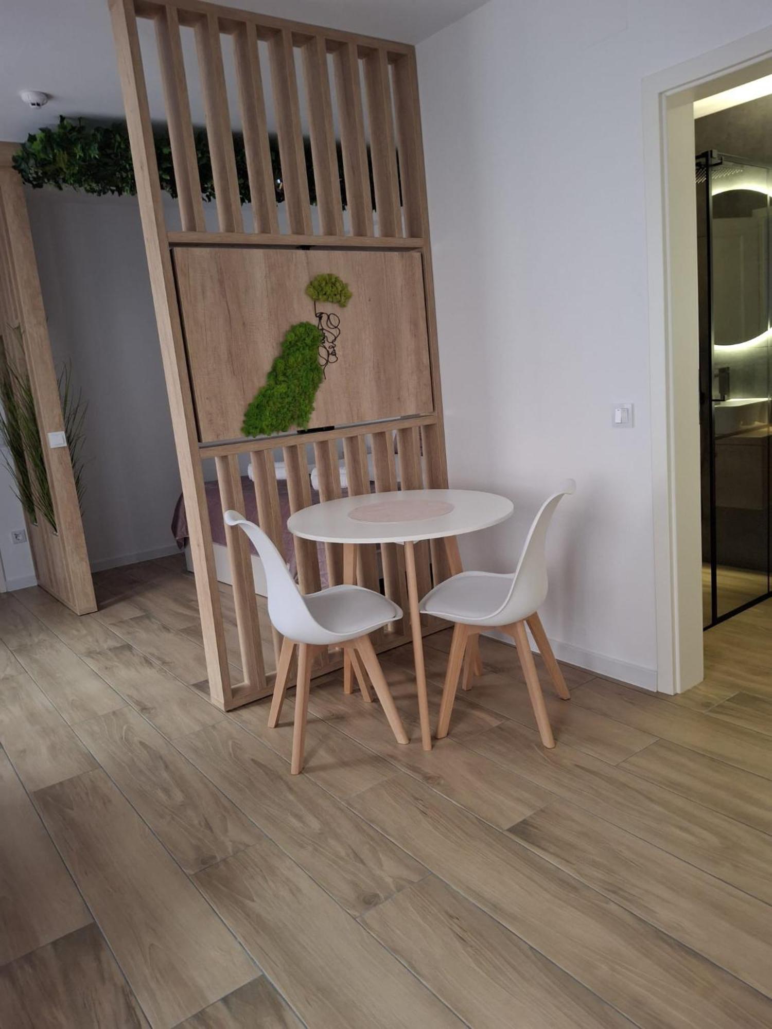 Vali House